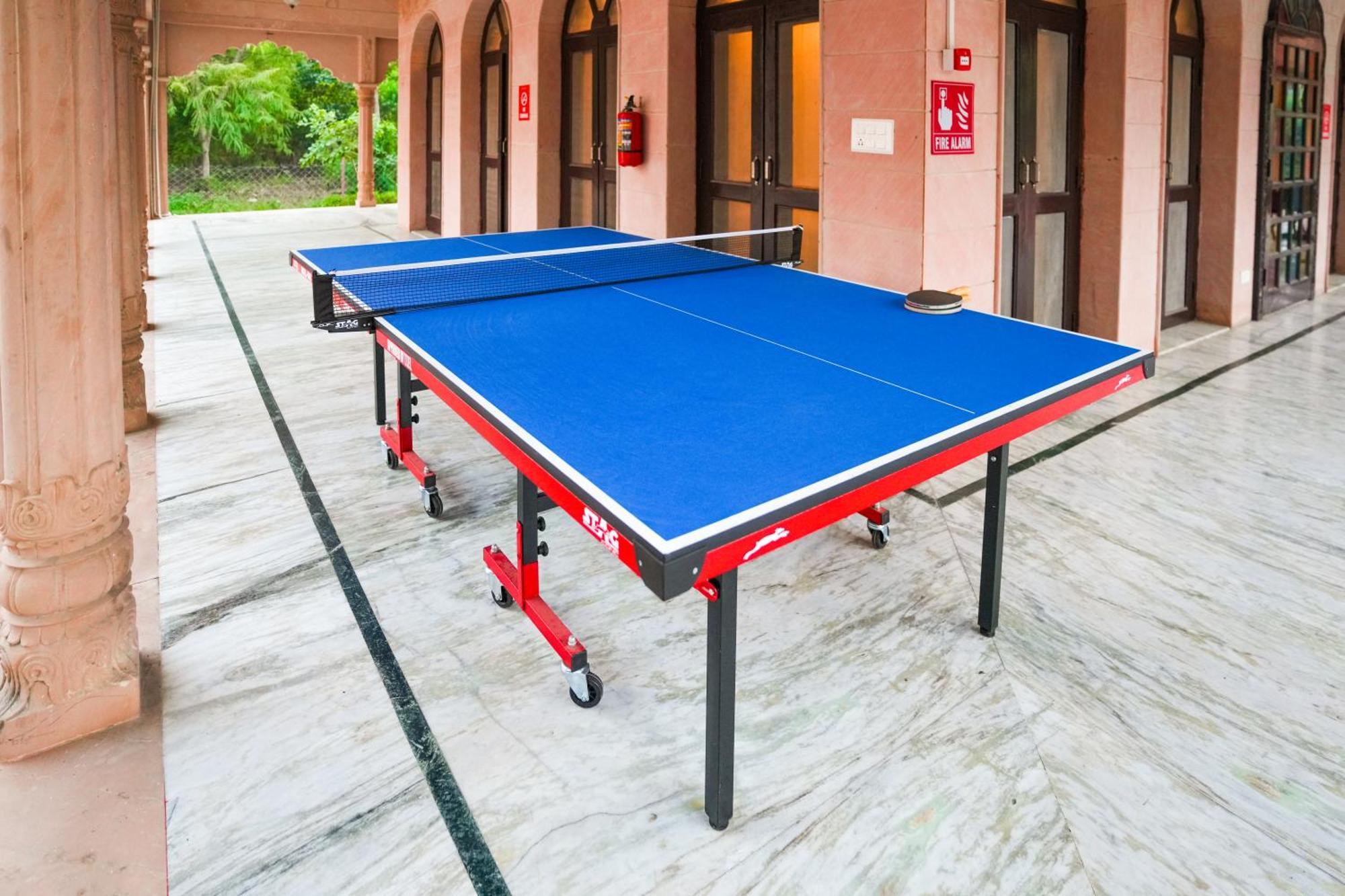 Club Mahindra Bharatpur Hotel Bagian luar foto